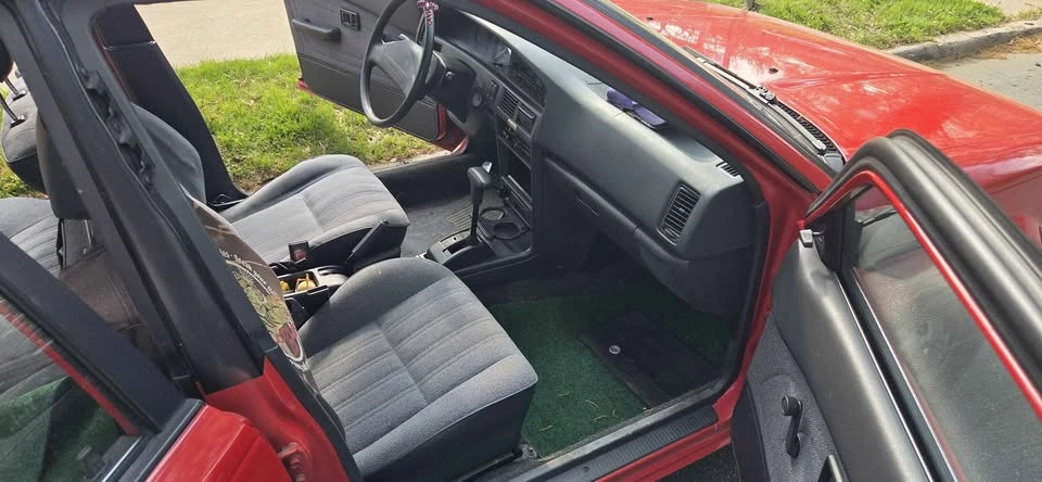 1990 Toyota Corolla 6th Gen - Image 8 of 9