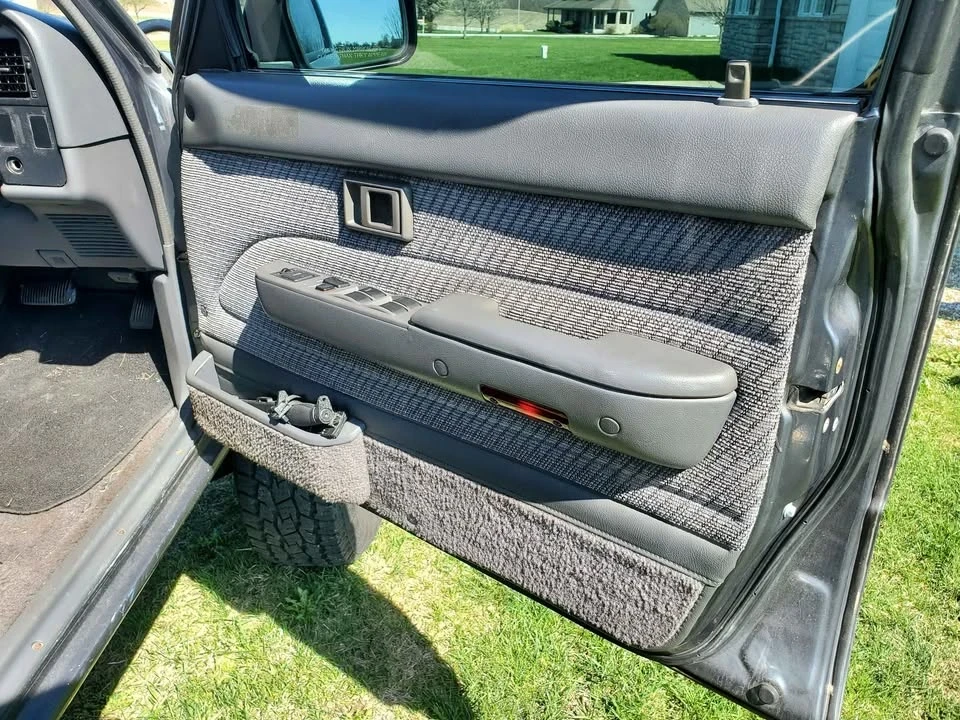 1990 Toyota 4Runner 2nd Gen - Image 16 of 20