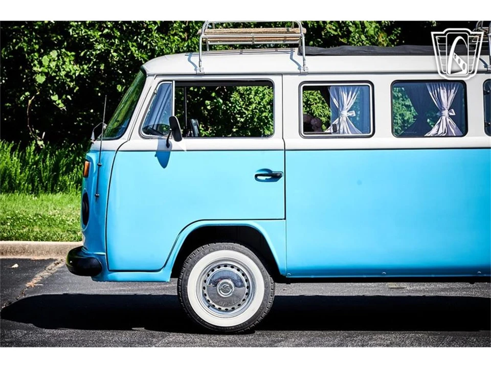 1990 Volkswagen Vanagon - Image 26 of 31