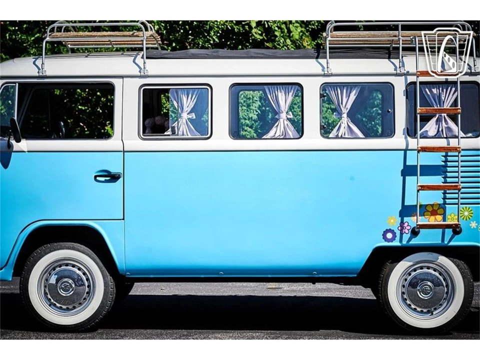 1990 Volkswagen Vanagon - Image 27 of 31