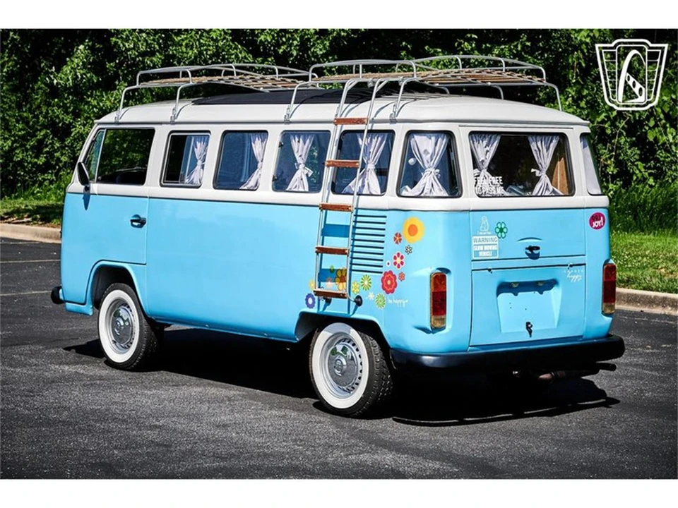 1990 Volkswagen Vanagon - Image 8 of 31