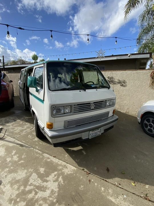 1990 Volkswagen EuroVan - Image 2 of 19