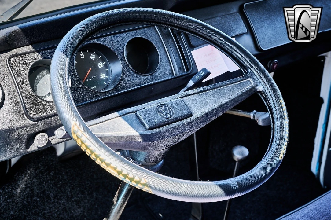 1990 Volkswagen EuroVan - Image 13 of 21