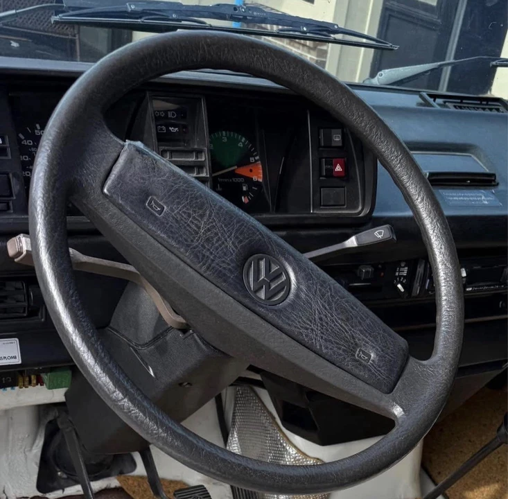 1990 Volkswagen Vanagon - Image 8 of 9