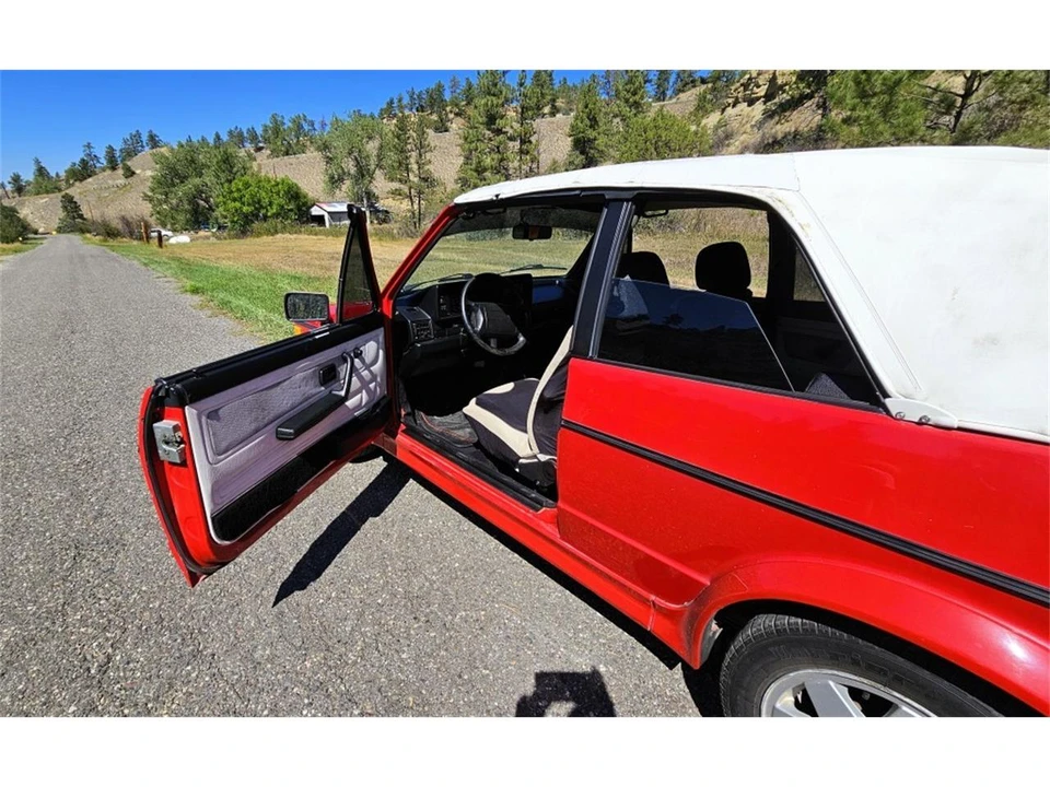 1990 Volkswagen Golf Cabriolet/Rabbit Convertible Mk1 - Image 9 of 31