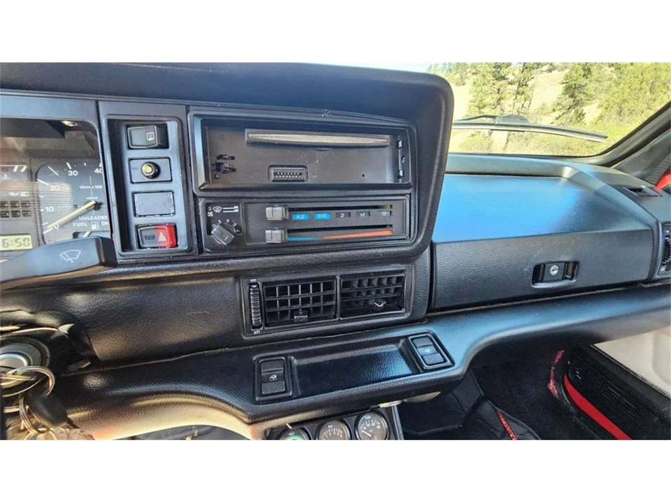1990 Volkswagen Golf Cabriolet/Rabbit Convertible Mk1 - Image 19 of 31
