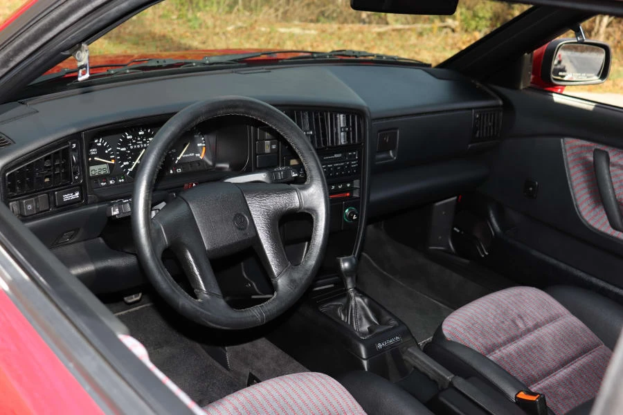 1990 Volkswagen Corrado - Image 24 of 31