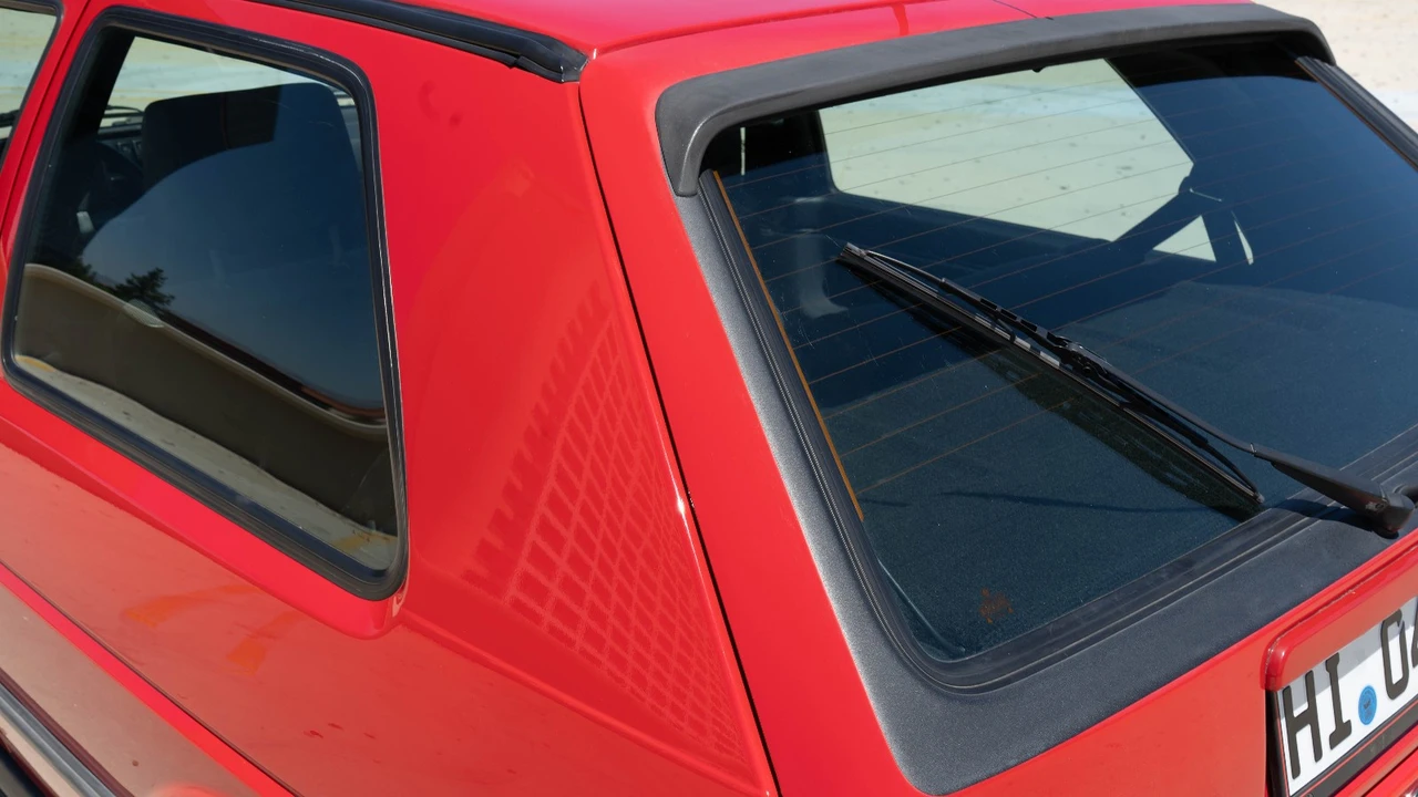 1990 Volkswagen Golf Mk2 - Image 12 of 21