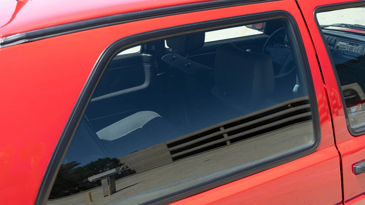 1990 Volkswagen Golf Mk2 - Image 9 of 21