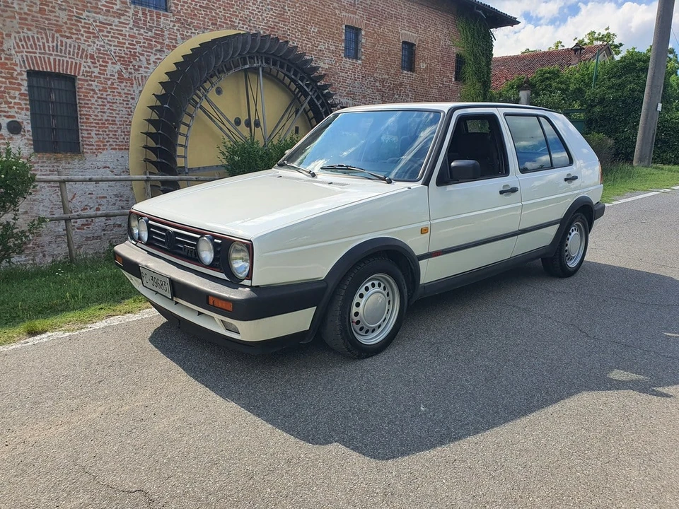 1990 Volkswagen GTI Mk2 - Image 5 of 30