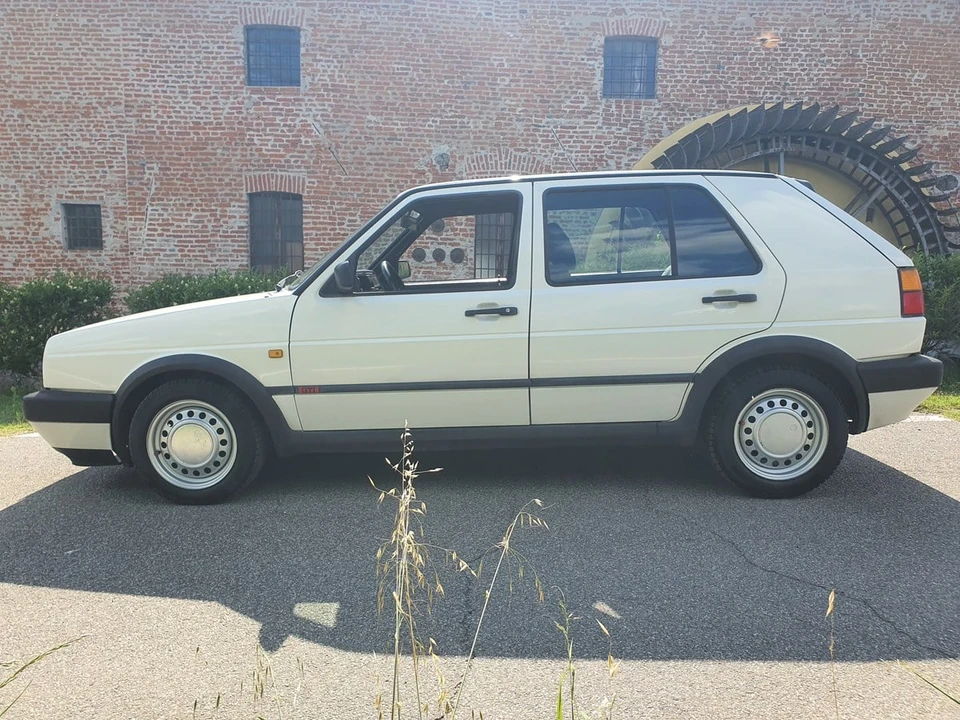 1990 Volkswagen GTI Mk2 - Image 7 of 30