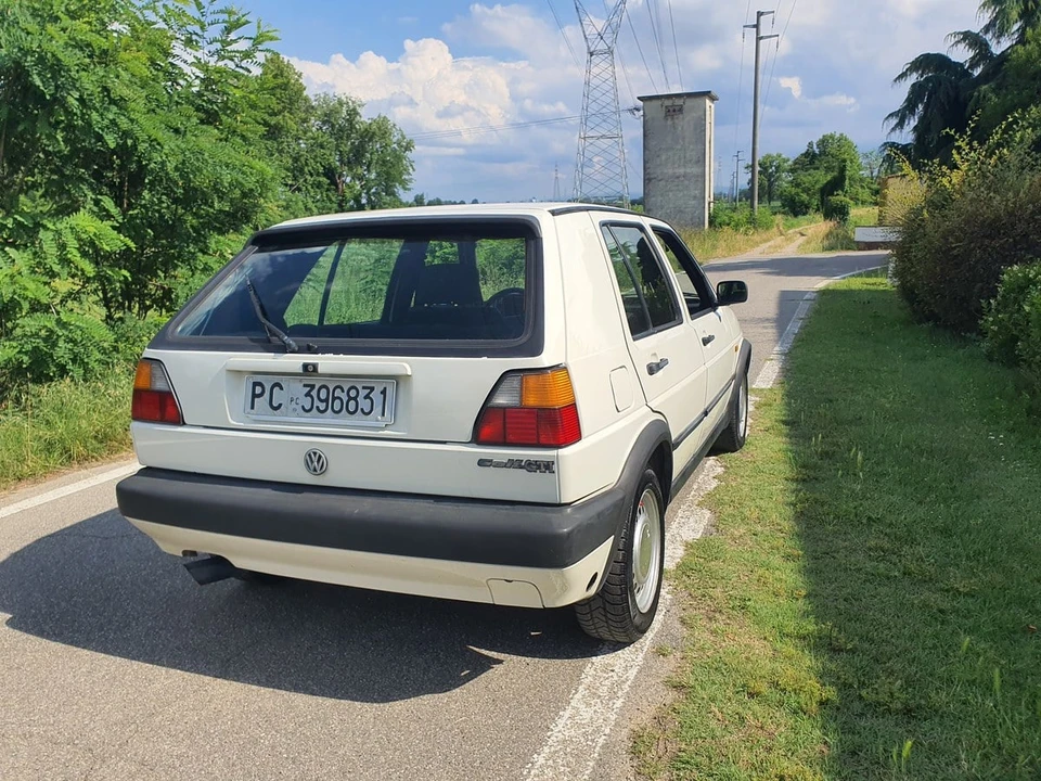 1990 Volkswagen GTI Mk2 - Image 11 of 30