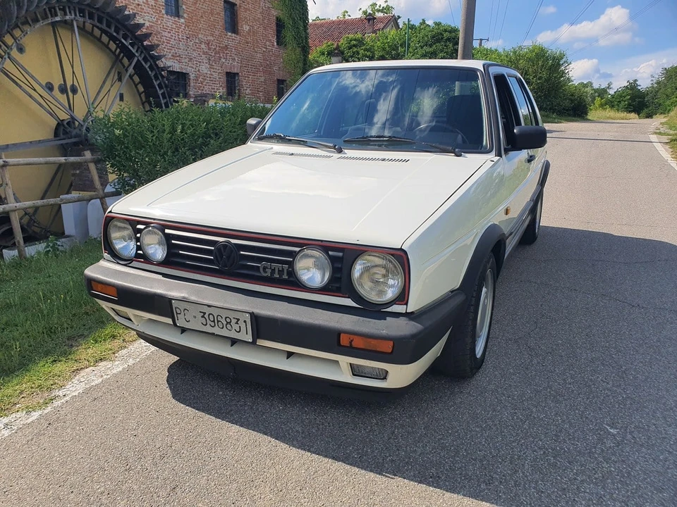 1990 Volkswagen GTI Mk2 - Image 4 of 30