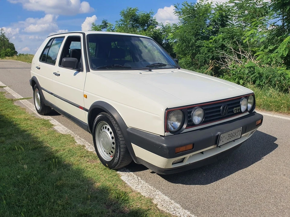 1990 Volkswagen GTI Mk2 - Image 2 of 30