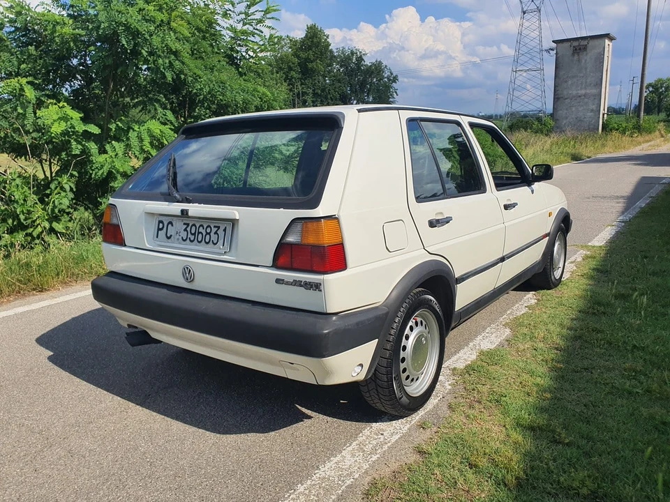 1990 Volkswagen GTI Mk2 - Image 12 of 30