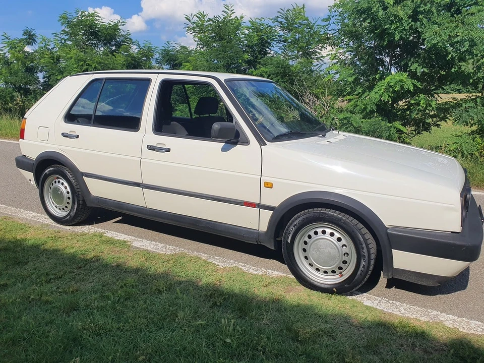 1990 Volkswagen GTI Mk2 - Image 13 of 30