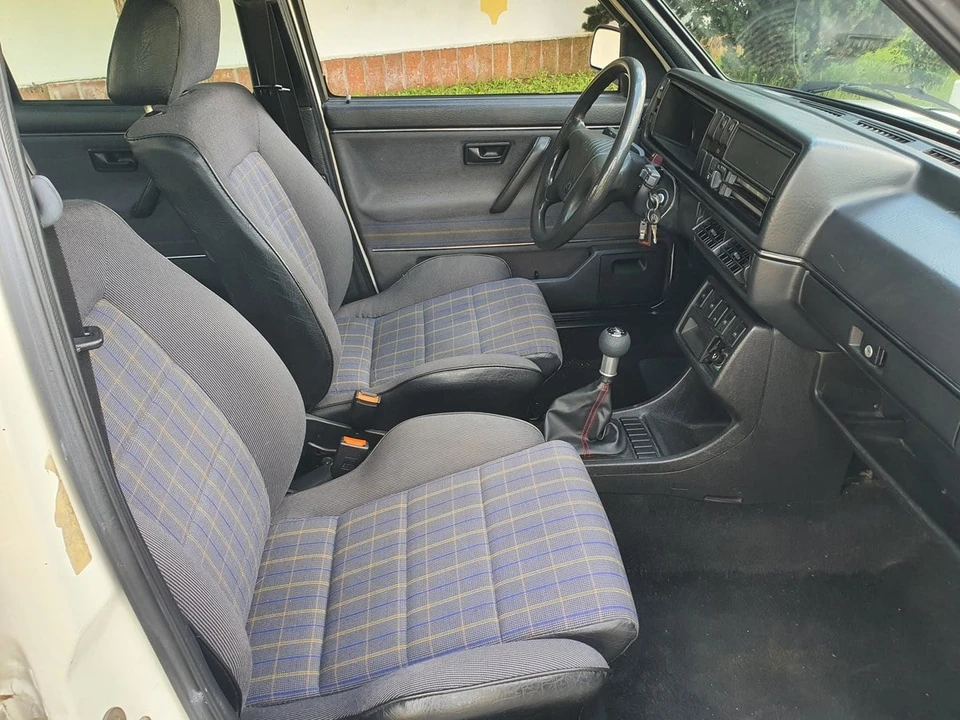 1990 Volkswagen GTI Mk2 - Image 18 of 30