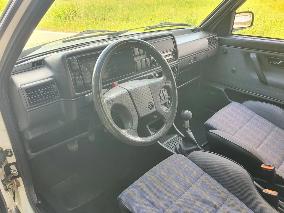 1990 Volkswagen GTI Mk2 - Image 21 of 30