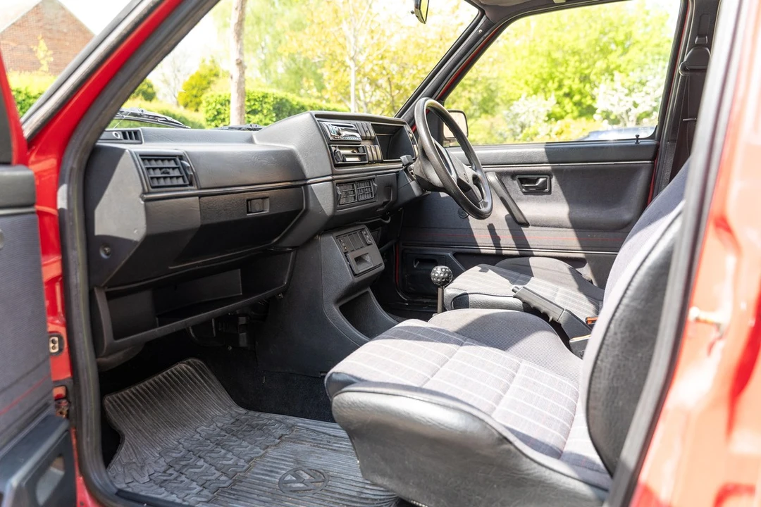 1990 Volkswagen GTI Mk2 - Image 29 of 30