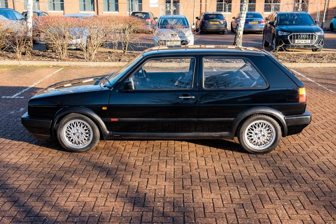 1990 Volkswagen GTI Mk2 - Image 6 of 30