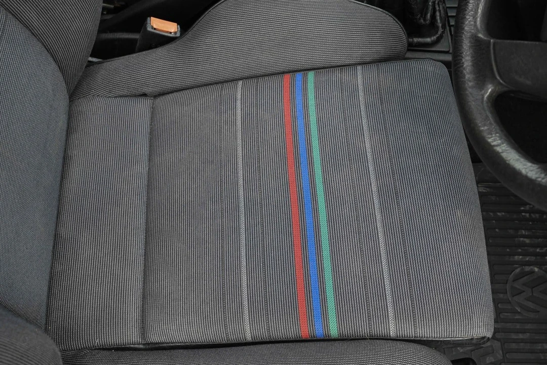 1990 Volkswagen GTI Mk2 - Image 28 of 30