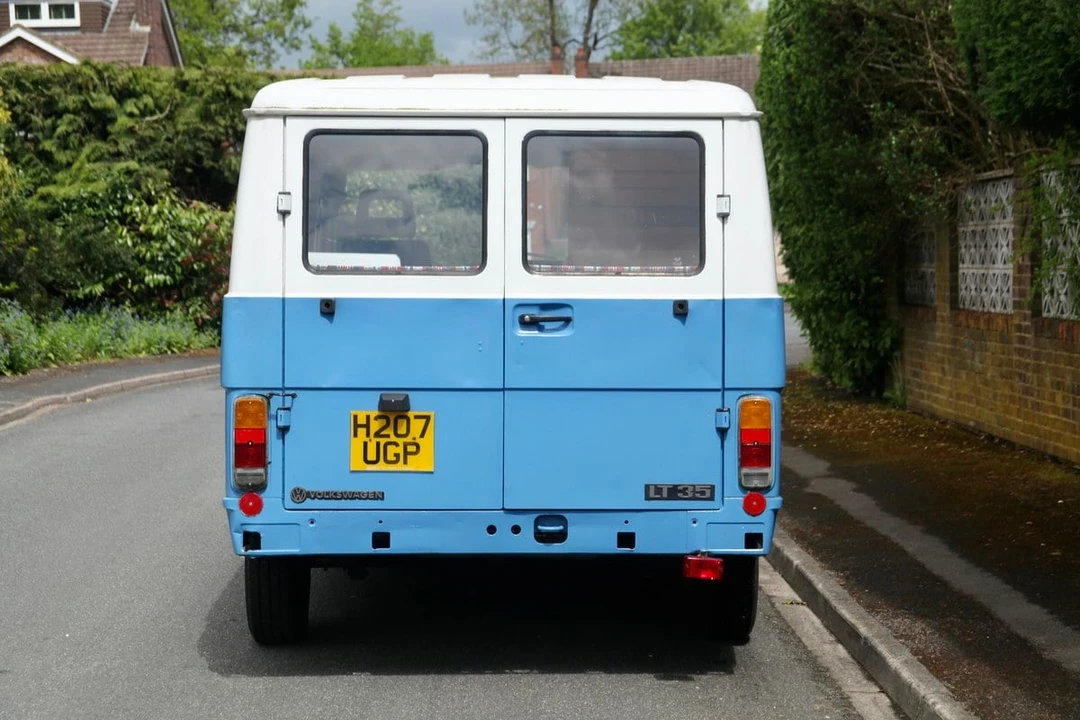 1990 Volkswagen EuroVan - Image 11 of 30