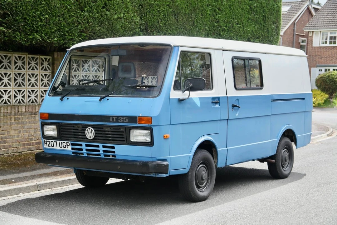 1990 Volkswagen EuroVan - Image 9 of 30
