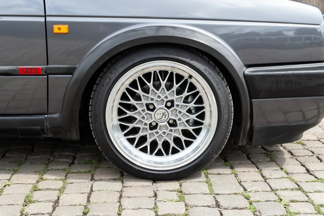 1990 Volkswagen GTI Mk2 - Image 26 of 30