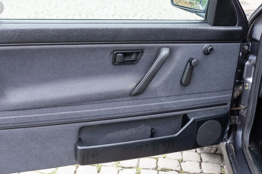 1990 Volkswagen GTI Mk2 - Image 28 of 30