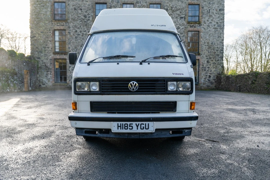 1990 Volkswagen Vanagon - Image 13 of 30
