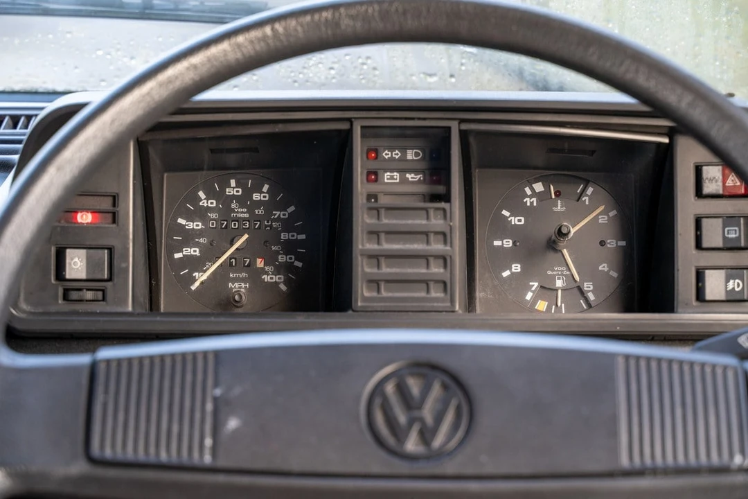 1990 Volkswagen Vanagon - Image 26 of 30