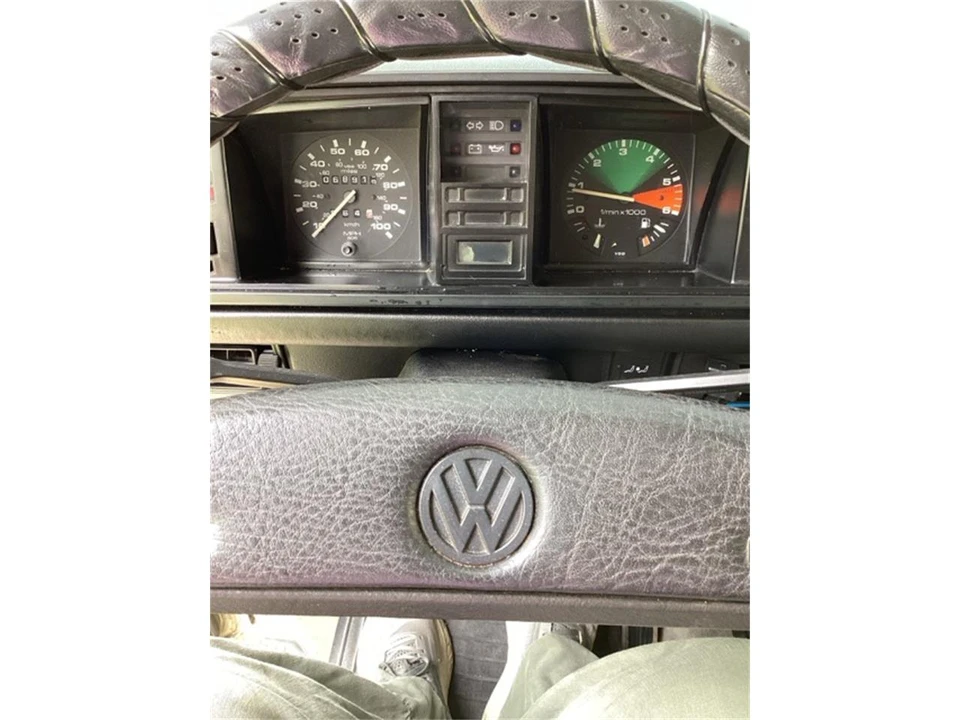 1990 Volkswagen Vanagon - Image 7 of 17