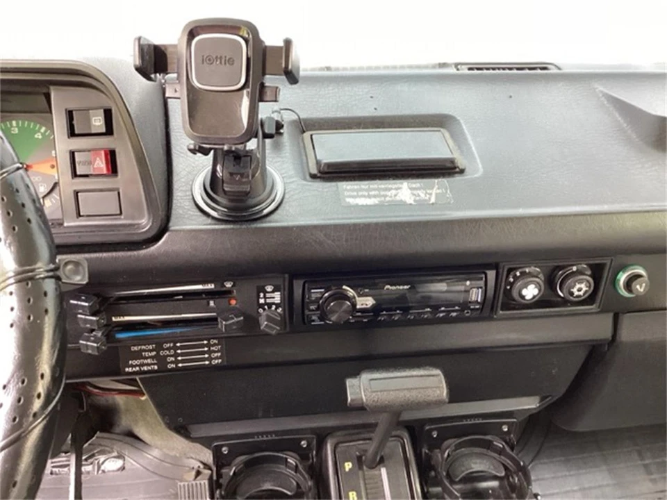1990 Volkswagen Vanagon - Image 5 of 17