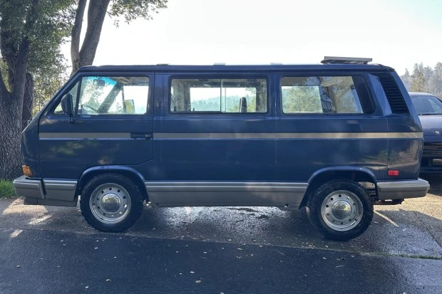1990 Volkswagen EuroVan - Image 2 of 8