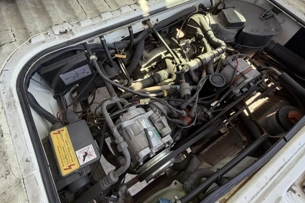 1990 Volkswagen EuroVan - Image 7 of 8