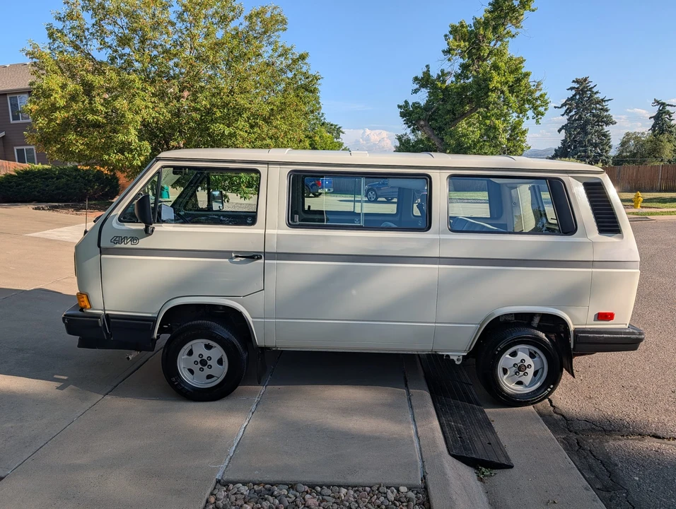1990 Volkswagen EuroVan - Image 3 of 31
