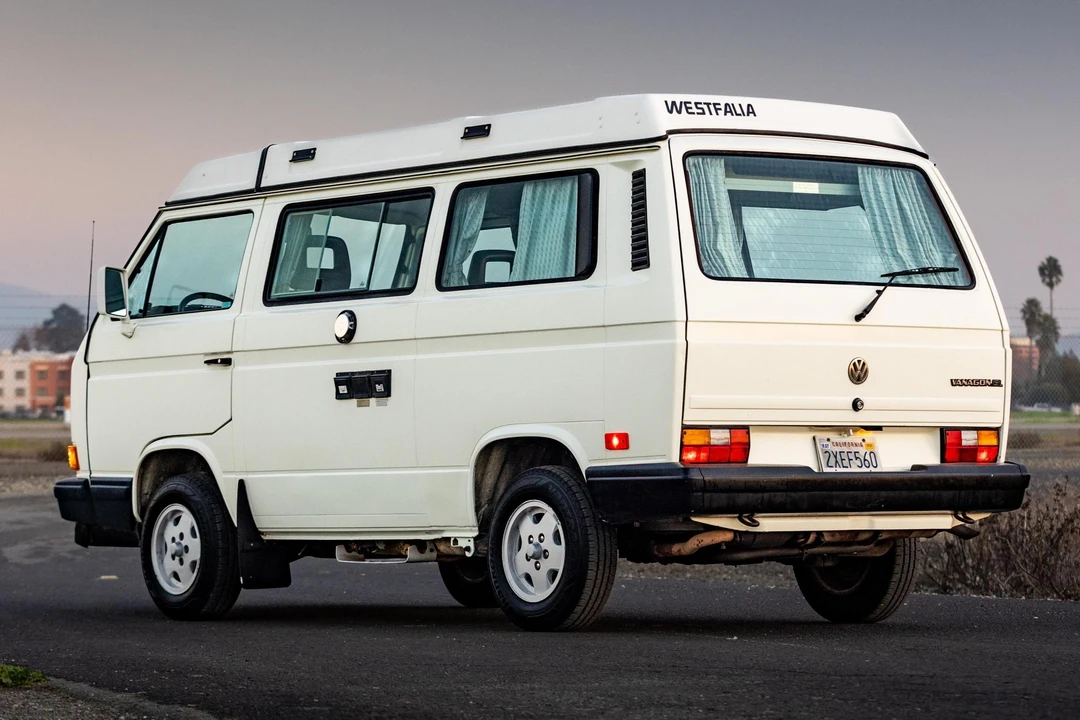 1990 Volkswagen EuroVan - Image 4 of 31