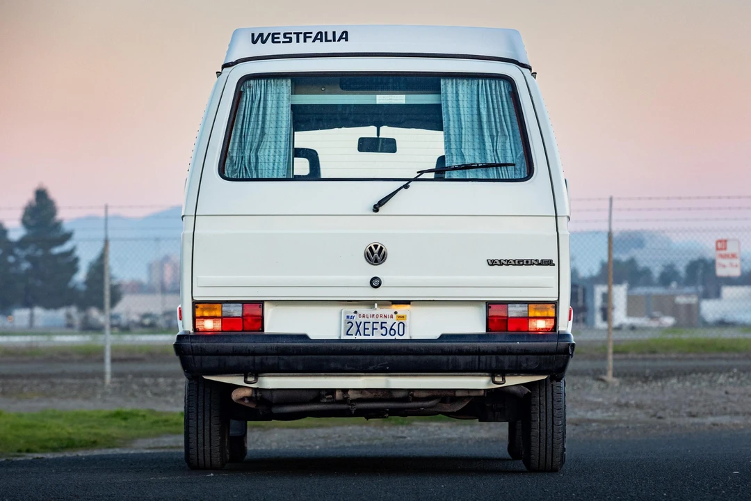 1990 Volkswagen EuroVan - Image 5 of 31