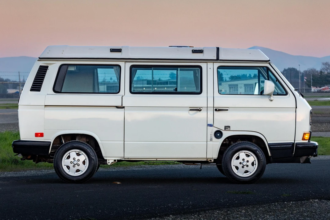 1990 Volkswagen EuroVan - Image 3 of 31