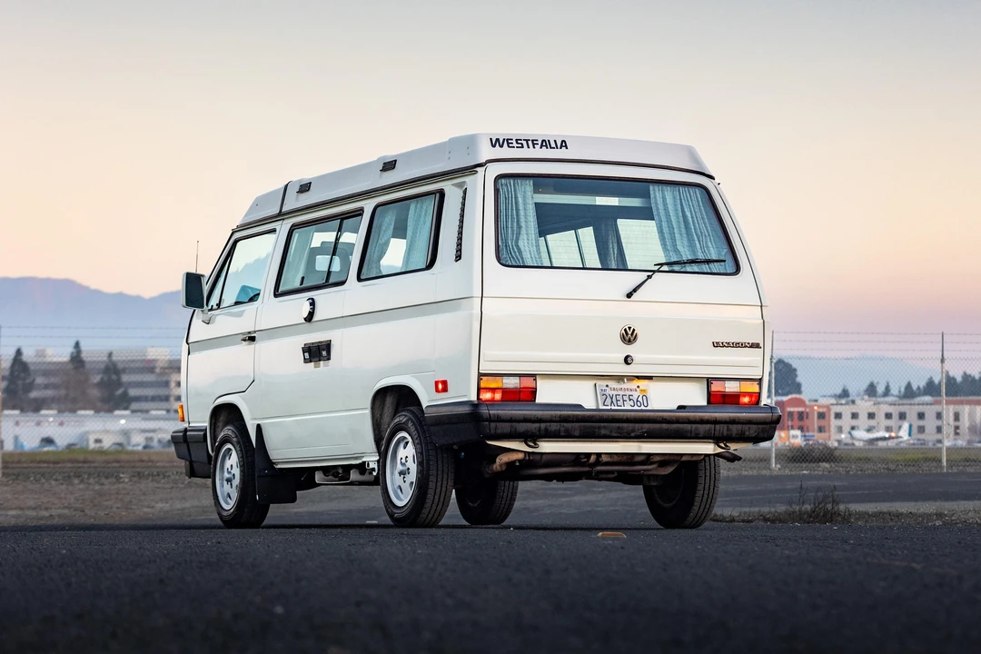 1990 Volkswagen EuroVan - Image 21 of 31