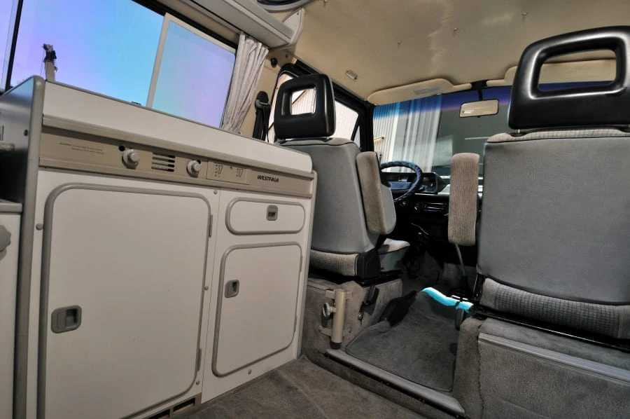 1990 Volkswagen EuroVan - Image 5 of 9