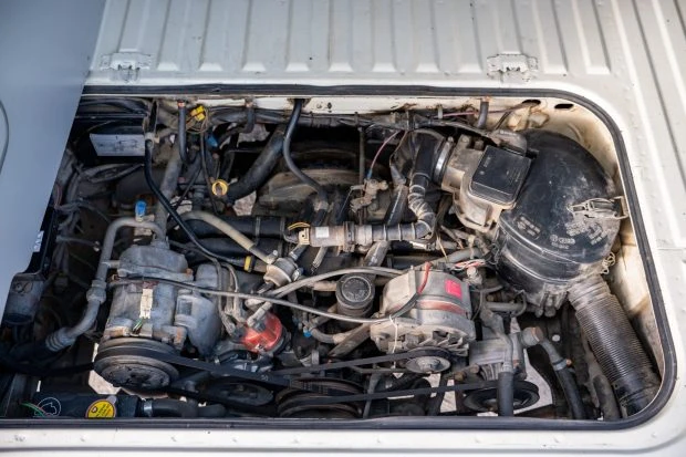 1990 Volkswagen EuroVan - Image 7 of 9