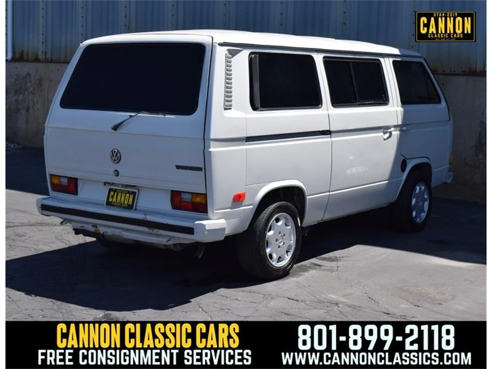 1990 Volkswagen Vanagon - Image 11 of 31