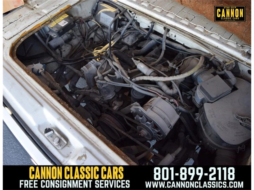 1990 Volkswagen Vanagon - Image 17 of 31