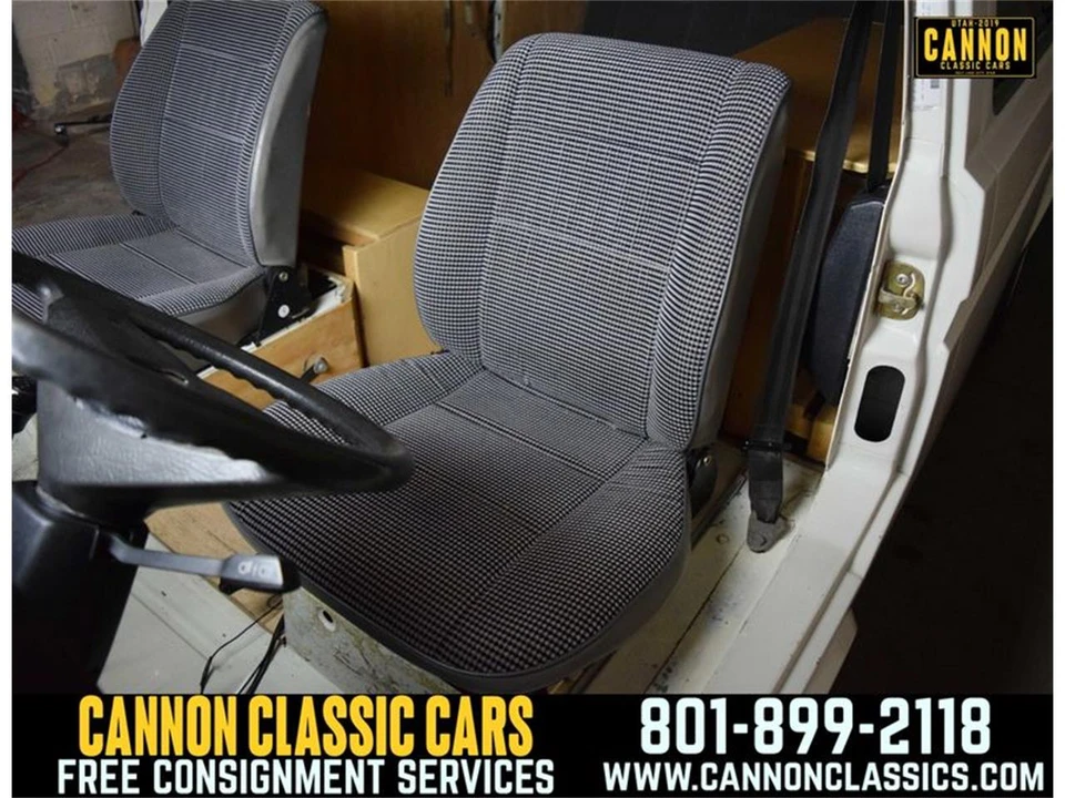 1990 Volkswagen Vanagon - Image 22 of 31