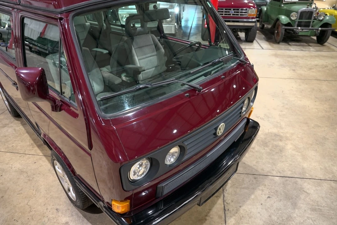 1990 Volkswagen EuroVan - Image 14 of 21