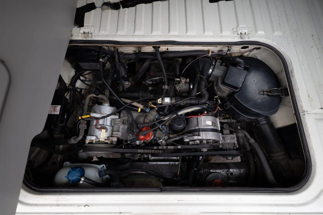 1990 Volkswagen EuroVan - Image 7 of 9