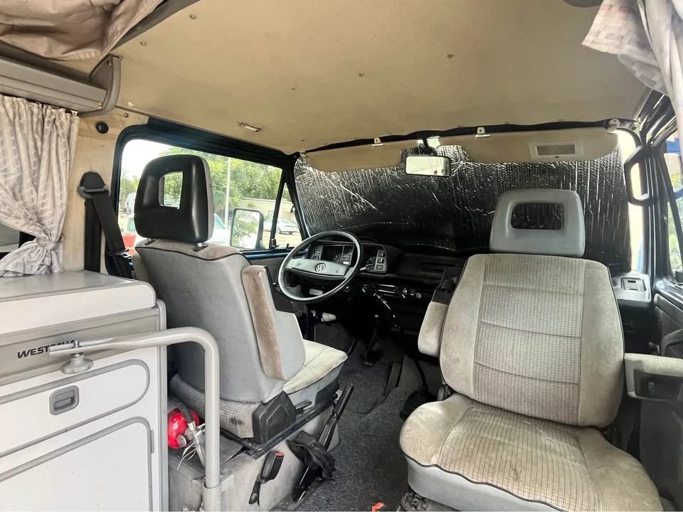 1990 Volkswagen EuroVan - Image 10 of 17