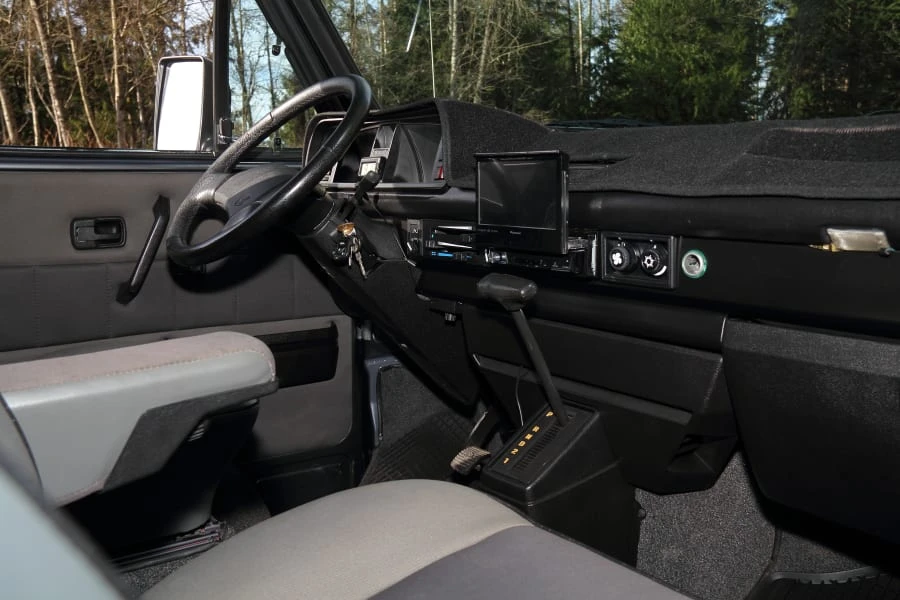 1990 Volkswagen Vanagon - Image 16 of 24