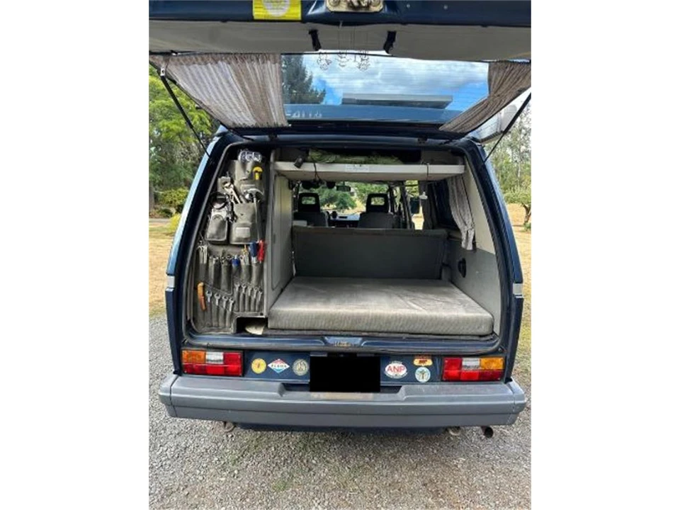 1990 Volkswagen Vanagon - Image 2 of 14